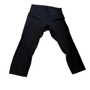 Size 10 Lululemon black capri leggings